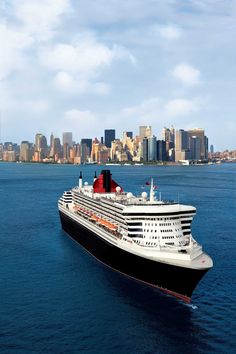 Queen Mary 2 in New York Harbor