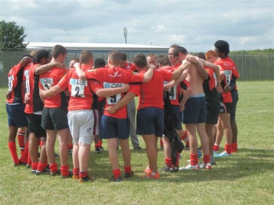 huddle_GetOnside_July_2014